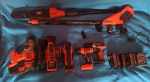 Handwerker Akku Set an Maschinen 