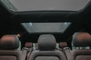 Mercedes-Benz EQV 300 AVANTGARDE Lang Pano ACC PDC SoundSys Bild 9