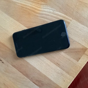 iPhone SE (2020)  Bild 2