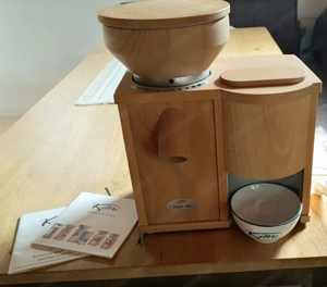 Komo Getreidemühle und Flocker Bild 3