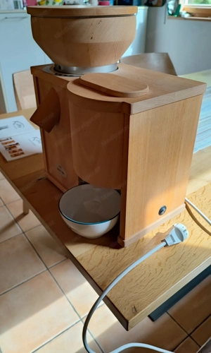 Komo Getreidemühle und Flocker Bild 4