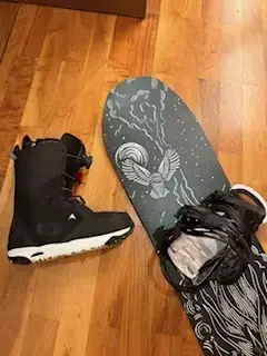 Snowboard inkl. Snowboardschuh zu verkaufen Bild 2