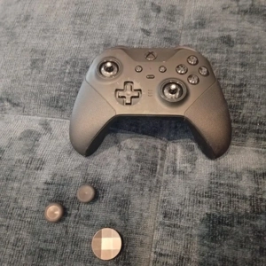 Xbox Series X   Elite Series 2  Bild 5