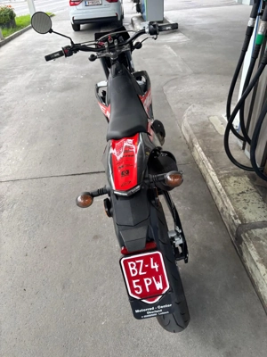 Rieju MRT 50 - Moped mit nur 1000 Km Laufleistung Bild 2