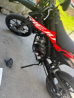 Rieju MRT 50 - Moped mit nur 1000 Km Laufleistung Bild 3