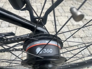 Damen E-Bike mit bequemen Tiefeinstieg Bild 3