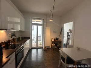 Großes WG-Zimmer, zentral und ruhig Bild 3