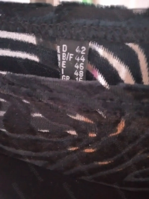 Ballkleid lang Gr. 42; Separates Top-Teil mit goldenen Pailletten; neuwertig Bild 5