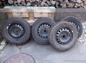 Neuwertige Winterreifen