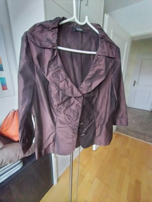 Abendkleid midi, schwarz mit Pailetteneinsätzen; Gr 44, dazu passendes Jäckchen Bild 4