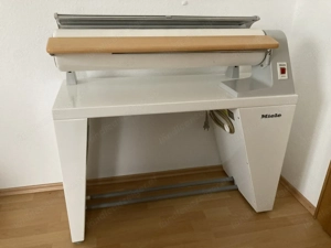 Bügelmaschiene Miele 850
