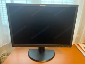 Lenovo PC Bildschirme