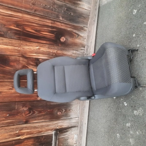 Autositz für VW und Seat 2 Stück Bild 3