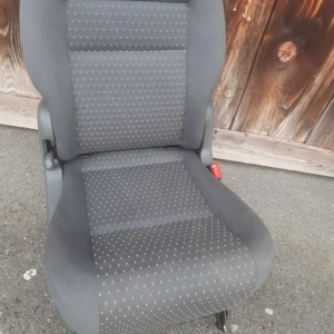 Autositz für VW und Seat 2 Stück