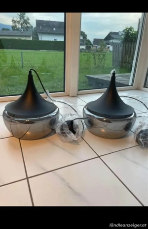 Hangeleuchte schwarz