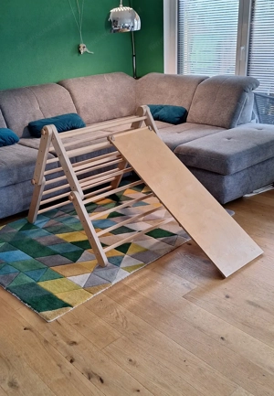 Kletterdreieck, Pikler-Dreieck mit Rutsche Bild 4