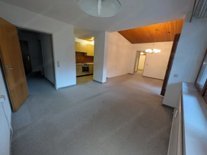 Verkaufen 3 Zimmer Dachgeschosswohnung provisionsfrei (sofort verfügbar) Bild 4