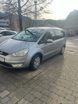 Ford Galaxy Bild 3