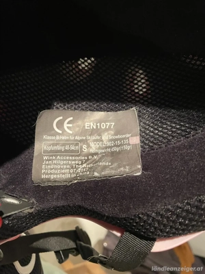 Skihelm und Brille Bild 3