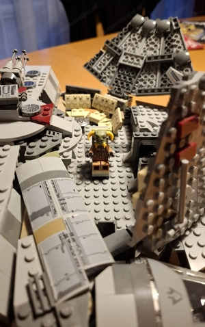 Lego Star Wars Millennium Falcon Bild 10