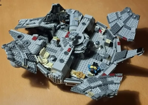 Lego Star Wars Millennium Falcon Bild 3