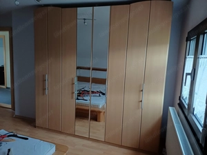 Kleiderschrank billig abzugeben  Bild 2