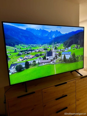 Samsung 65 Zoll 4K UltraHD Smart TV Bild 10
