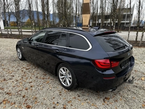 BMW 5er-Reihe 530d Kombi Bild 7