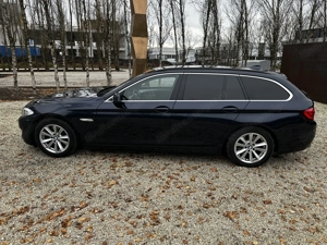 BMW 5er-Reihe 530d Kombi Bild 8