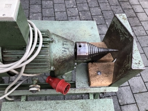 Holzspalter und Kreissäge mit Wippfunktion für Brennholz  Bild 13