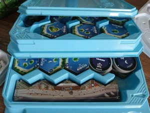 Suburbia Collectors Edition Bild 5