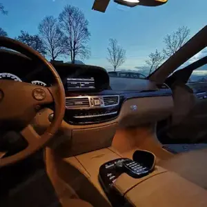 Mercedes benz S500  Bild 6