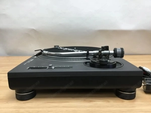 Technics SL 1210 MK2 Plattenspieler 