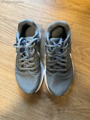 Nike Running Schuhe Gr. 37.5, neu Bild 2
