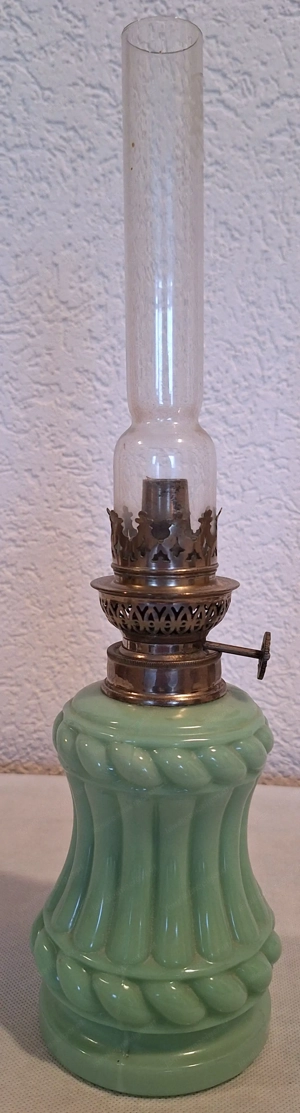 Antike Petroleumlampen Bild 2