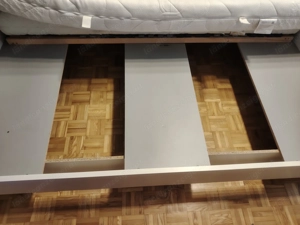 Bett mit LED Beleuchtung  Bild 2