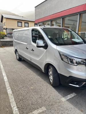 Renault Trafic - viel Platz, ideal für Handwerk & Transport Bild 2