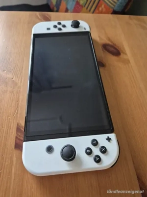 Nintendo Switch OLED Weiß, Inkl. Zubehörpaket, Animal Crossing Bild 2