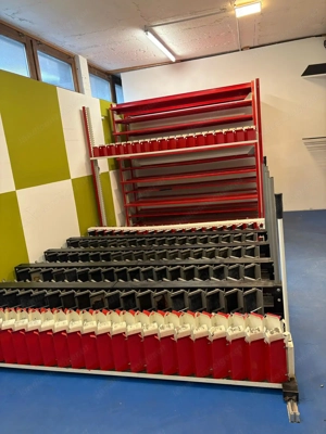 Fahrbares Ski Depot Bild 2