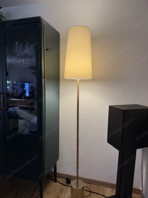 Stehlampe in Messing