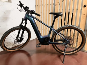 Cube Reaction Hybrid Race 750, 27,5'', switchblue'n'black