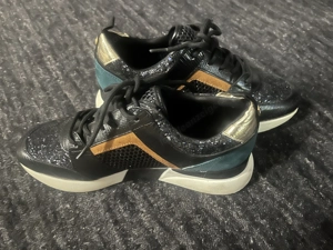 Lässige Turnschuhe  Bild 4