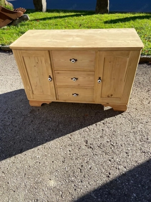 alte, antike Kommode  Schrank 