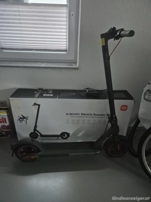 Xiaomi Mi Electric Scooter 4 Pro E-Scooter - Schwarz (BHR5402DE) - Gen 1 Bild 7