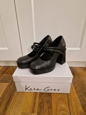 Kate Gray Plateau High Heels Bild 4