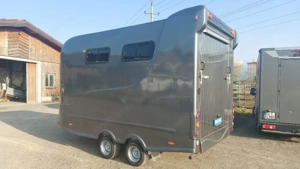 Pferdeanhänger 3 Pferde Transporter Steinsberger