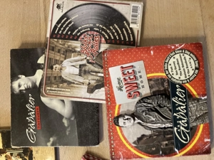 Andreas gabalier cd s und original Karotüchlein