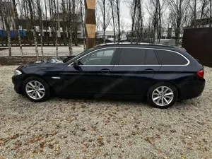 BMW 5er-Reihe 530d Kombi Bild 7
