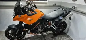 Ktm 990 smt Bild 2