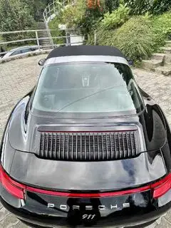 Porsche 911 Bild 17